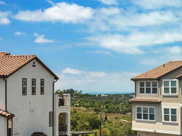 242 Niebla Ln, Mission Viejo CA 92679