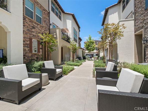242 Niebla Ln, Mission Viejo CA 92679