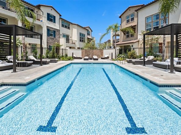 242 Niebla Ln, Mission Viejo CA 92679