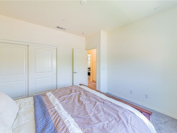 4040 S Bowery Place, Ontario CA 91761
