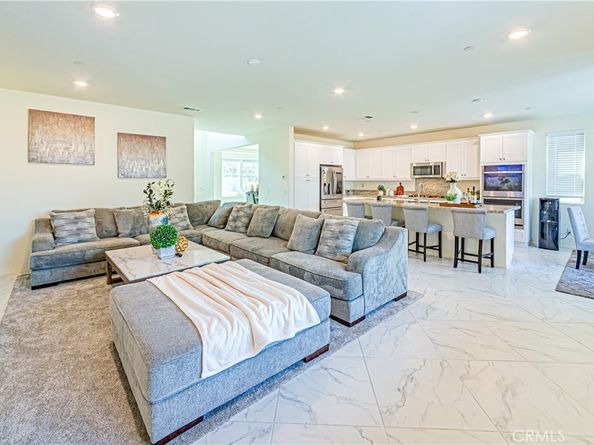 4040 S Bowery Place, Ontario CA 91761