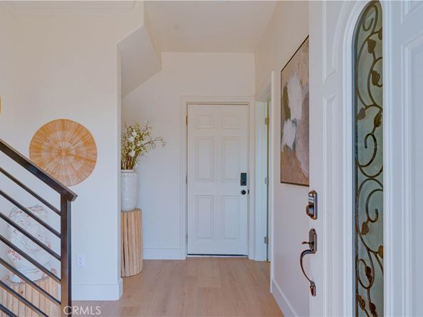 712 1/2 N Chestnut Avenue, Los Angeles CA 90042