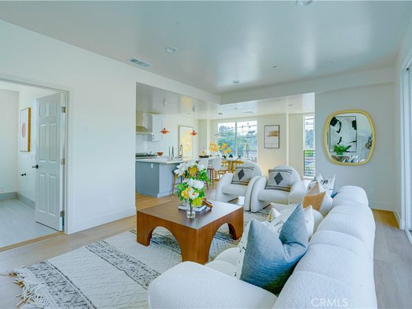 712 1/2 N Chestnut Avenue, Los Angeles CA 90042