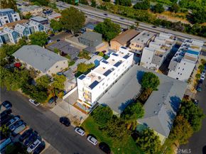 712 1/2 N Chestnut Avenue, Los Angeles CA 90042