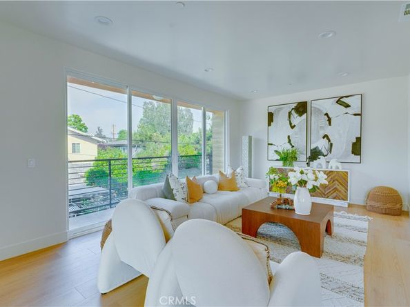 712 1/2 N Chestnut Avenue, Los Angeles CA 90042