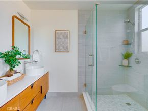 712 1/2 N Chestnut Avenue, Los Angeles CA 90042