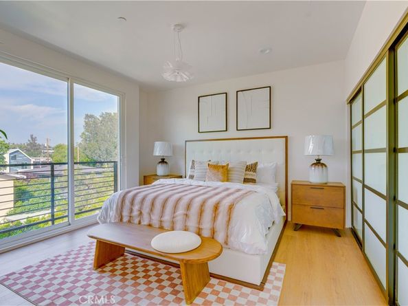 712 1/2 N Chestnut Avenue, Los Angeles CA 90042