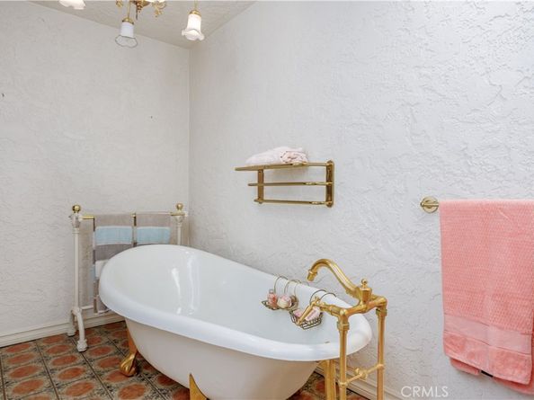 350 Roughrider Road, La Verne CA 91750