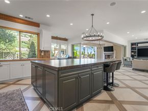 1552 Sunset View Dr, Lake Forest CA 92679