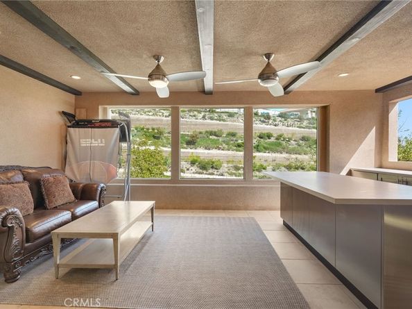 1552 Sunset View Dr, Lake Forest CA 92679