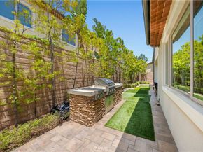 65 English Saddle, Irvine CA 92602