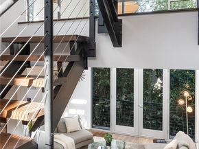 4111 W Sunset Boulevard 220, Los Angeles CA 90029