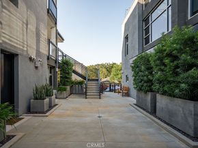 4111 W Sunset Boulevard 220, Los Angeles CA 90029