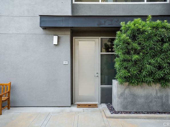 4111 W Sunset Boulevard 220, Los Angeles CA 90029