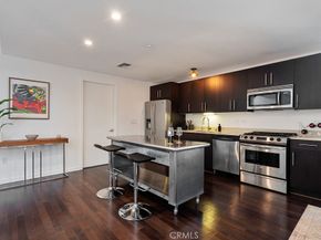 4111 W Sunset Boulevard 220, Los Angeles CA 90029