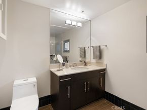 4111 W Sunset Boulevard 220, Los Angeles CA 90029