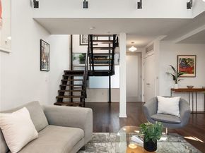 4111 W Sunset Boulevard 220, Los Angeles CA 90029