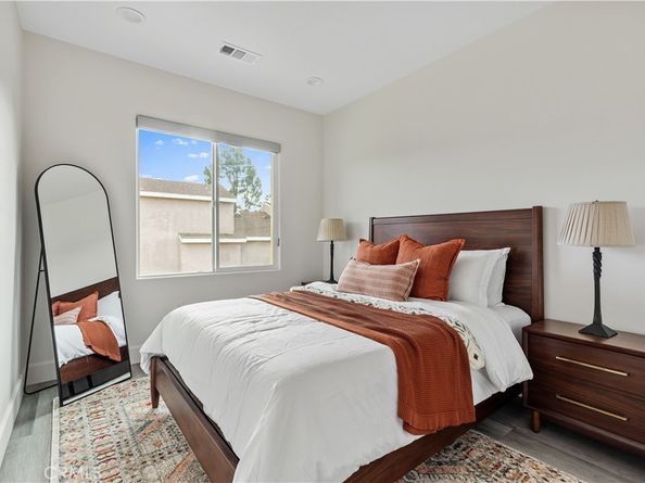 305 N Mountain View Street, Santa Ana CA 92703