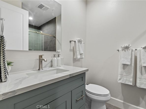 305 N Mountain View Street, Santa Ana CA 92703