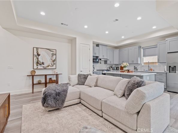 305 N Mountain View Street, Santa Ana CA 92703