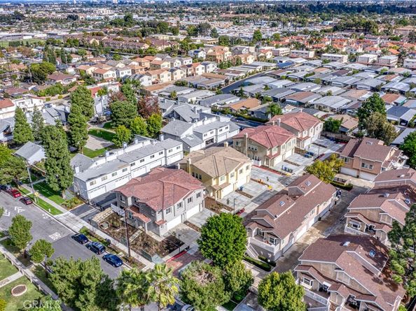 305 N Mountain View Street, Santa Ana CA 92703