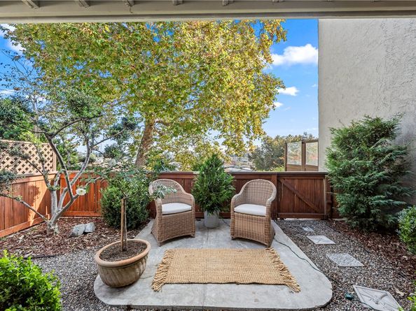 18576 Vallarta, Huntington Beach CA 92646