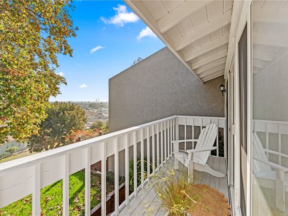 18576 Vallarta, Huntington Beach CA 92646