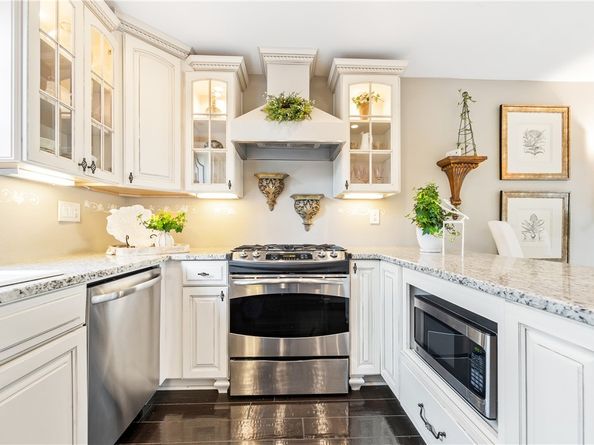 18576 Vallarta, Huntington Beach CA 92646