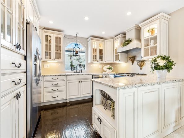 18576 Vallarta, Huntington Beach CA 92646