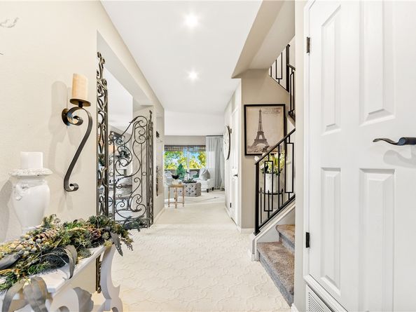 18576 Vallarta, Huntington Beach CA 92646