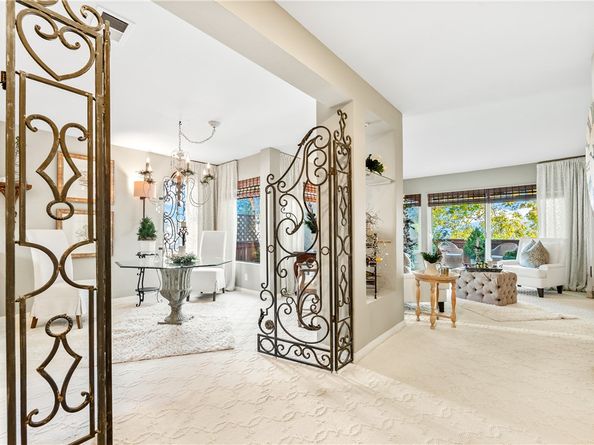 18576 Vallarta, Huntington Beach CA 92646