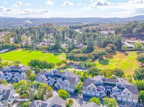 40 Rainwood, Aliso Viejo CA 92656