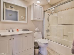 40 Rainwood, Aliso Viejo CA 92656