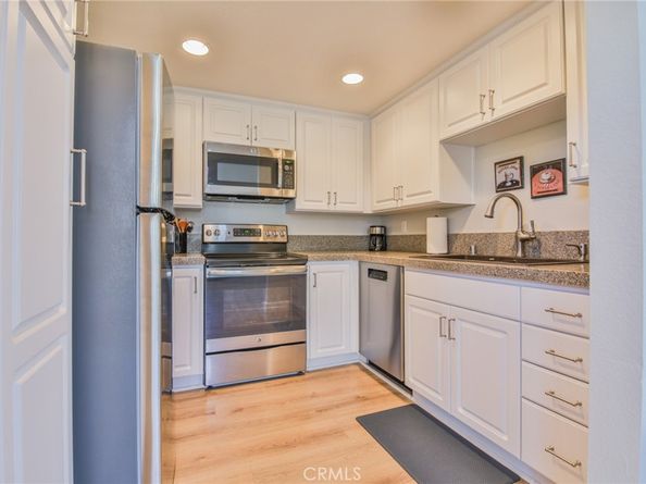 40 Rainwood, Aliso Viejo CA 92656