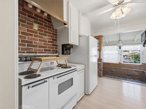 22050 Independencia Street, Woodland Hills CA 91364