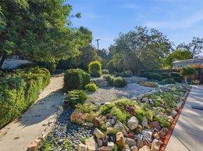 22050 Independencia Street, Woodland Hills CA 91364