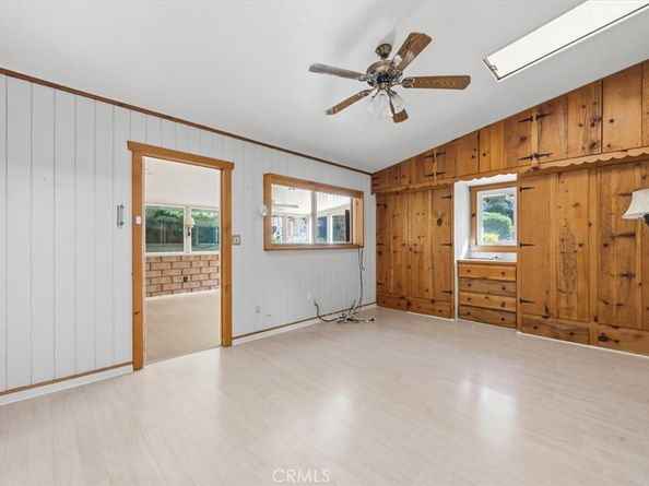 22050 Independencia Street, Woodland Hills CA 91364