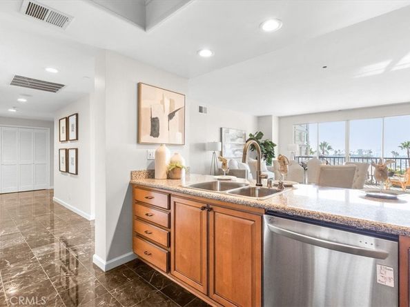 850 E Ocean Boulevard 209, Long Beach CA 90802