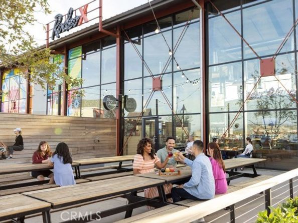 3581 S. Eichler Paseo #15, Ontario CA 91761