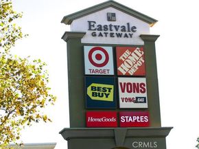 3581 S. Eichler Paseo #15, Ontario CA 91761