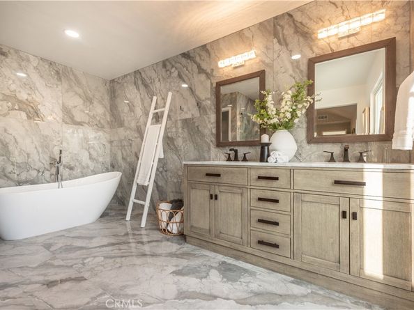 39 Cape Cod, Irvine CA 92620