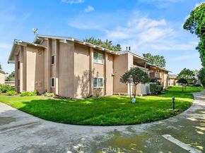 8877 Lauderdale Court 212B, Huntington Beach CA 92646