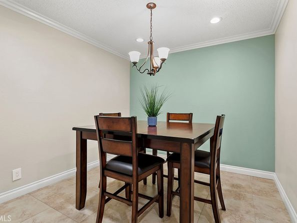 8877 Lauderdale Court 212B, Huntington Beach CA 92646