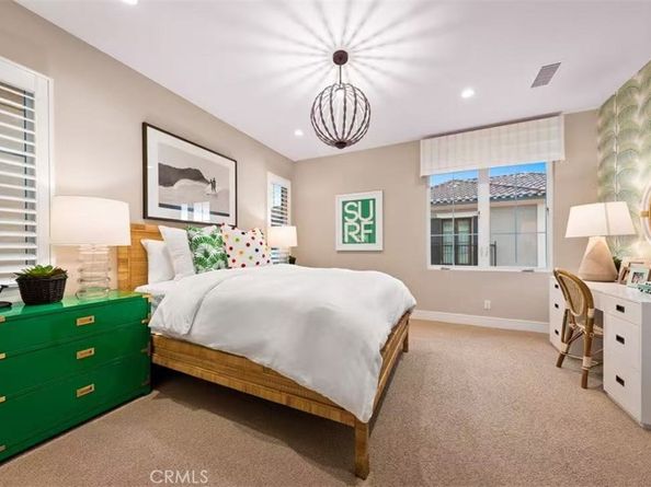 166 Villa Ridge, Irvine CA 92602