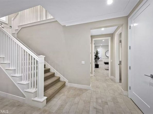 166 Villa Ridge, Irvine CA 92602