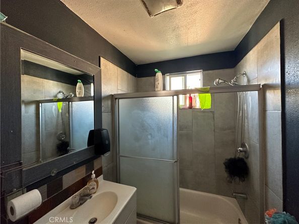 2021 E Lucien Street, Compton CA 90222