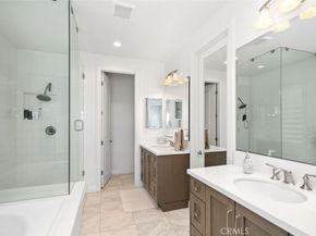 11 Juniper, Lake Forest CA 92630