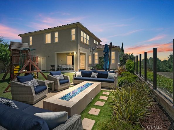 11 Juniper, Lake Forest CA 92630