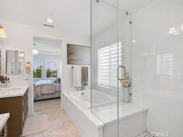 11 Juniper, Lake Forest CA 92630