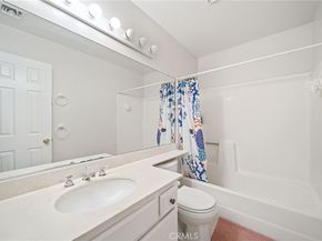 1614 S Mayflower B, Monrovia CA 91016